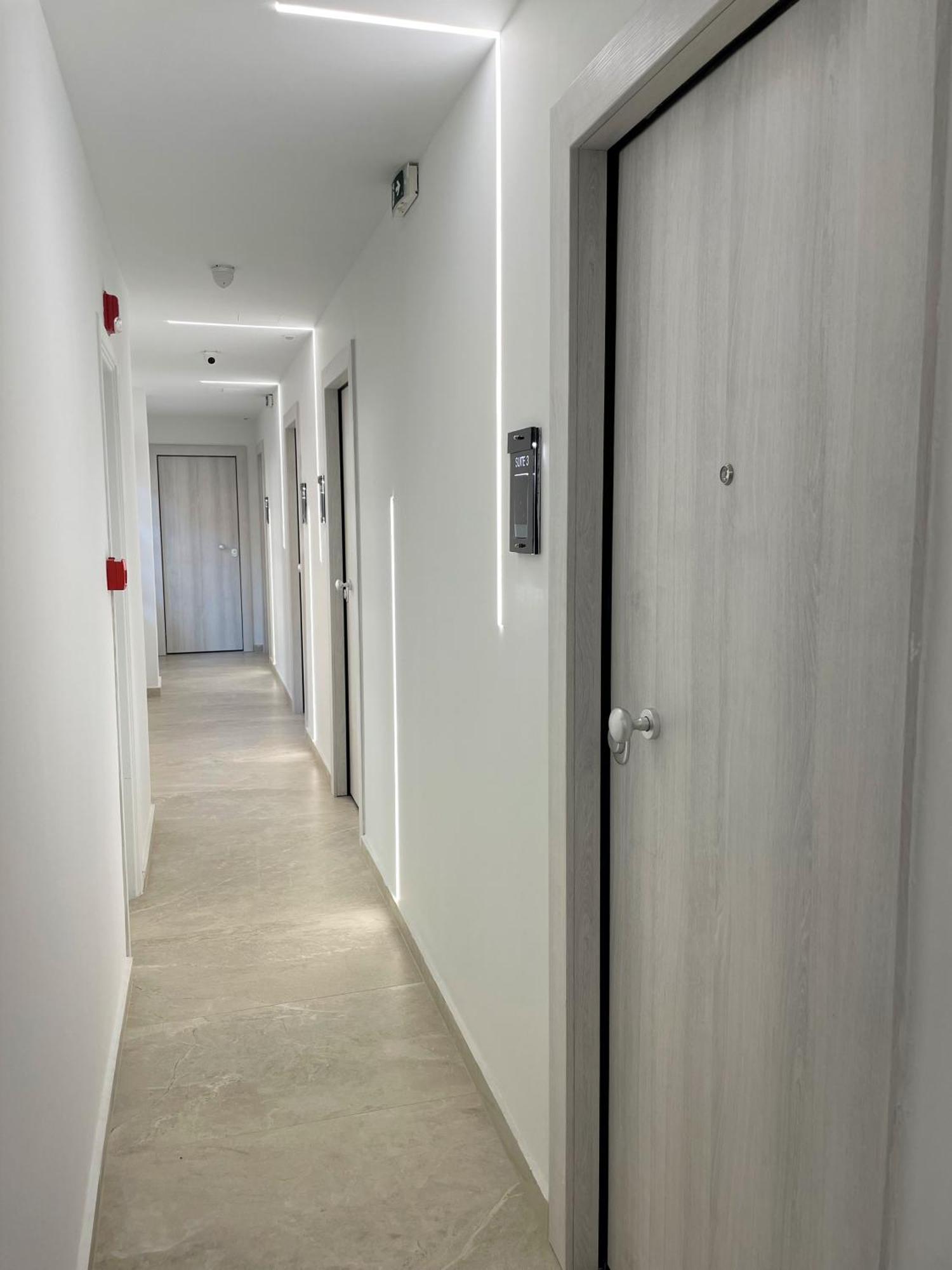 Chic Centre Suites Ateny Zewnętrze zdjęcie