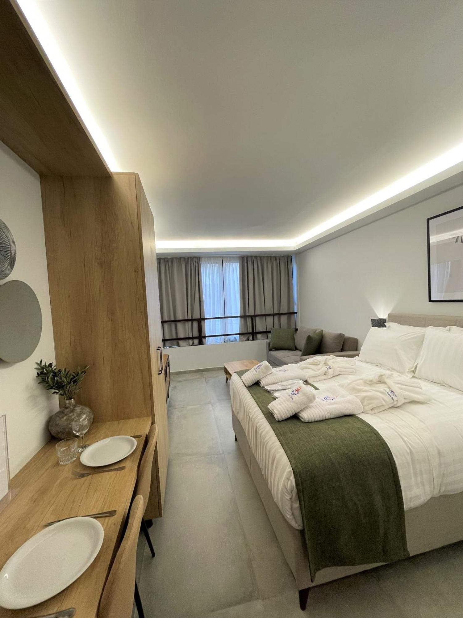 Chic Centre Suites Ateny Zewnętrze zdjęcie